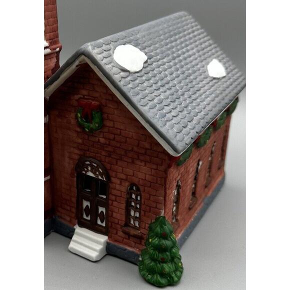 Church Brick Red Dickens Christmas Village Holiday Expressions 1991 China - Picture 8 of 11